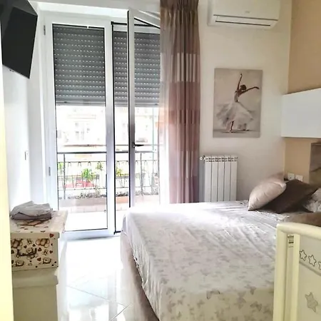 Vera Luxury